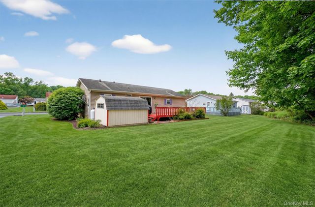 32 2nd Drive, Hyde Park, NY 12538