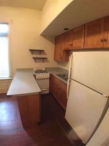 908 W 22nd ST D, Austin, TX 78705