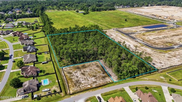 Palmetto Drive, Ocean Springs, MS 39564