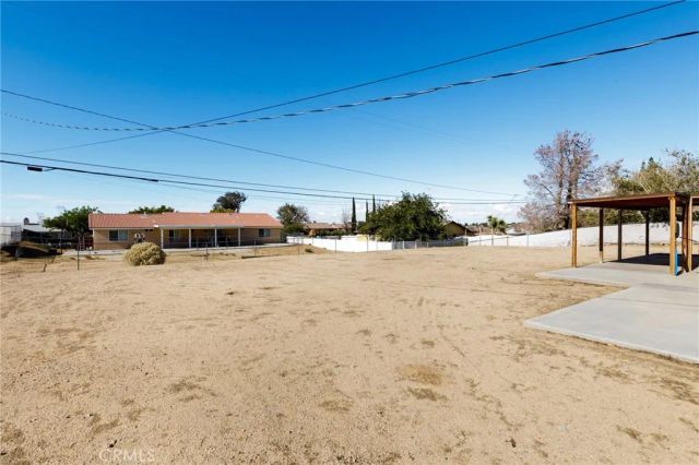 15808 Heatherdale, Victorville, CA 92394