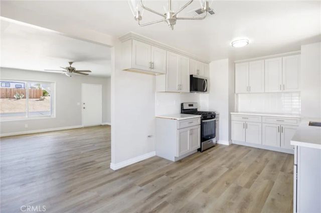 15808 Heatherdale, Victorville, CA 92394