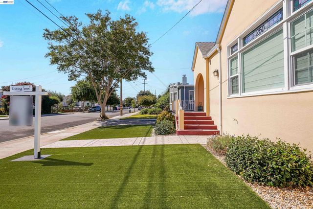 250 Cherrywood Ave, San Leandro, CA 94577