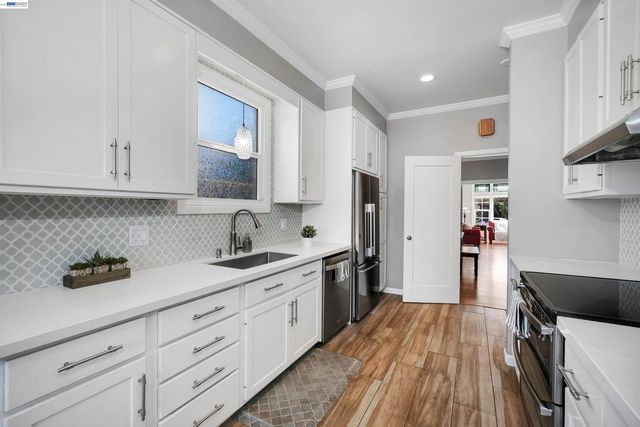 250 Cherrywood Ave, San Leandro, CA 94577