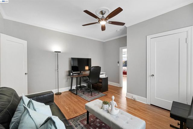 250 Cherrywood Ave, San Leandro, CA 94577