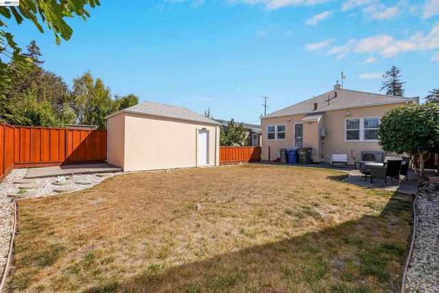 250 Cherrywood Ave, San Leandro, CA 94577