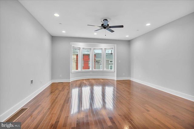 144 LEVERING ST, Philadelphia, PA 19127