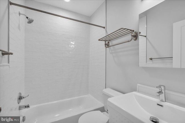 144 LEVERING ST, Philadelphia, PA 19127