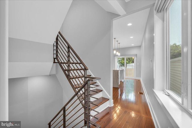 144 LEVERING ST, Philadelphia, PA 19127