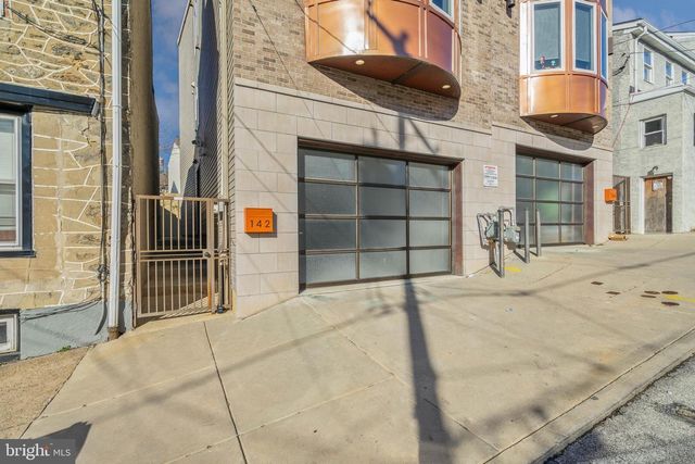 144 LEVERING ST, Philadelphia, PA 19127