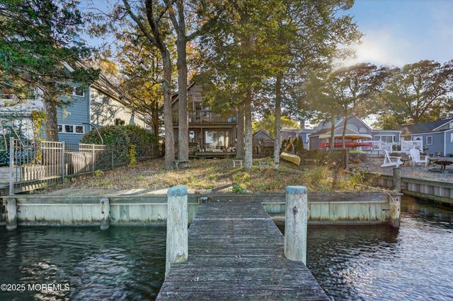 111 Lawshe Drive, Pine Beach, NJ 08741