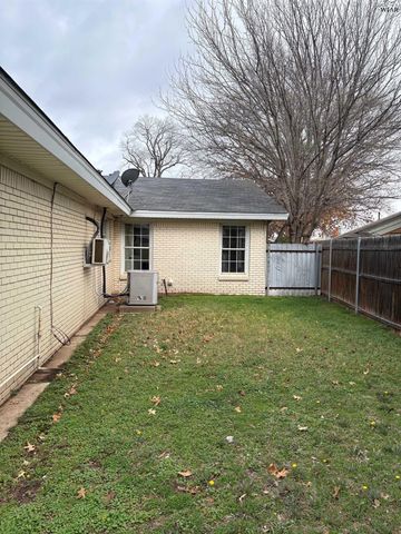 2713 DEVON ROAD, Wichita Falls, TX 76308
