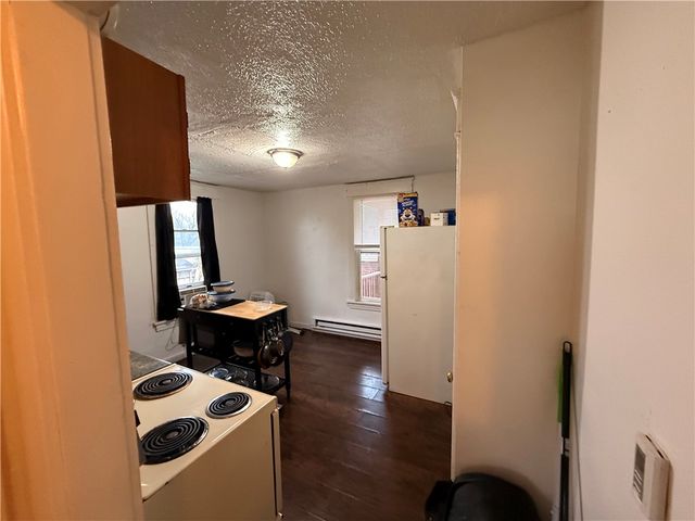 346 Mercer St, City Of But Ne, PA 16001