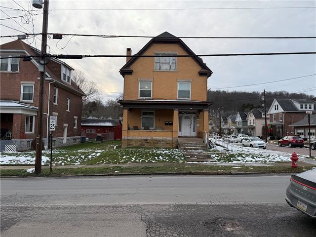 346 Mercer St, City Of But Ne, PA 16001