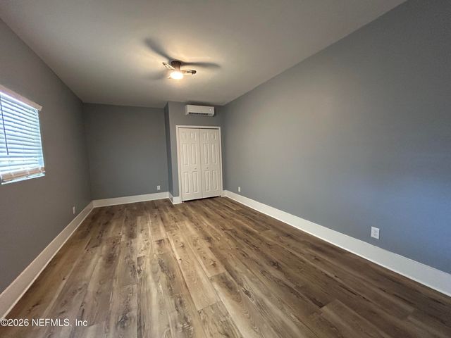 7069 PERKE Drive, Jacksonville, FL 32210