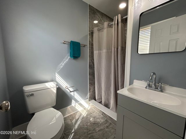 7069 PERKE Drive, Jacksonville, FL 32210