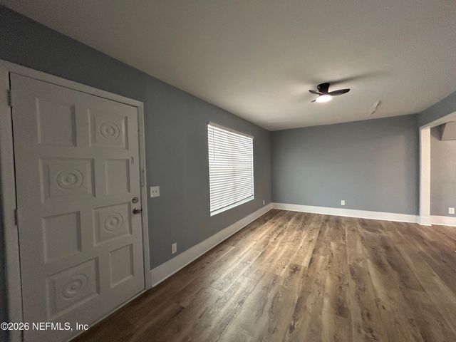 7069 PERKE Drive, Jacksonville, FL 32210