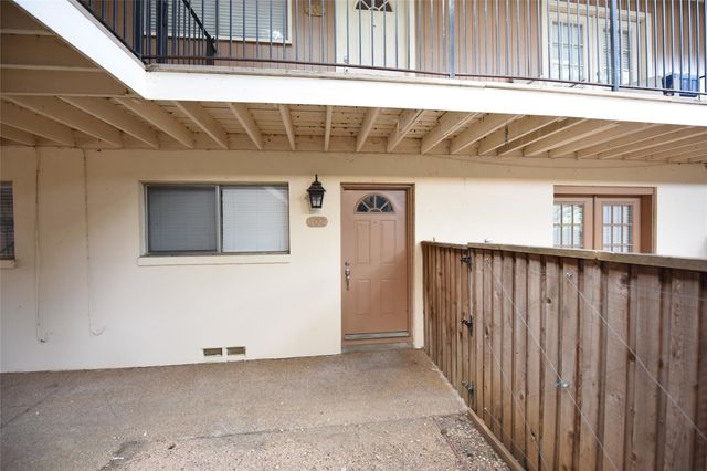 4206 Hawthorne Avenue 102, Dallas, TX 75219