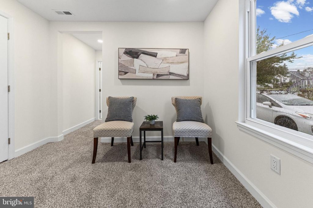 Image 13 of property listing at 9619 HARDING AVE, Baltimore, MD 21234