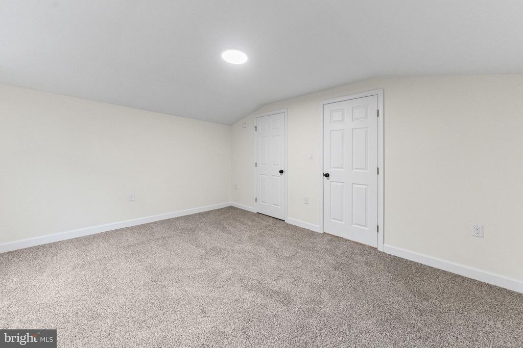 Image 18 of property listing at 9619 HARDING AVE, Baltimore, MD 21234
