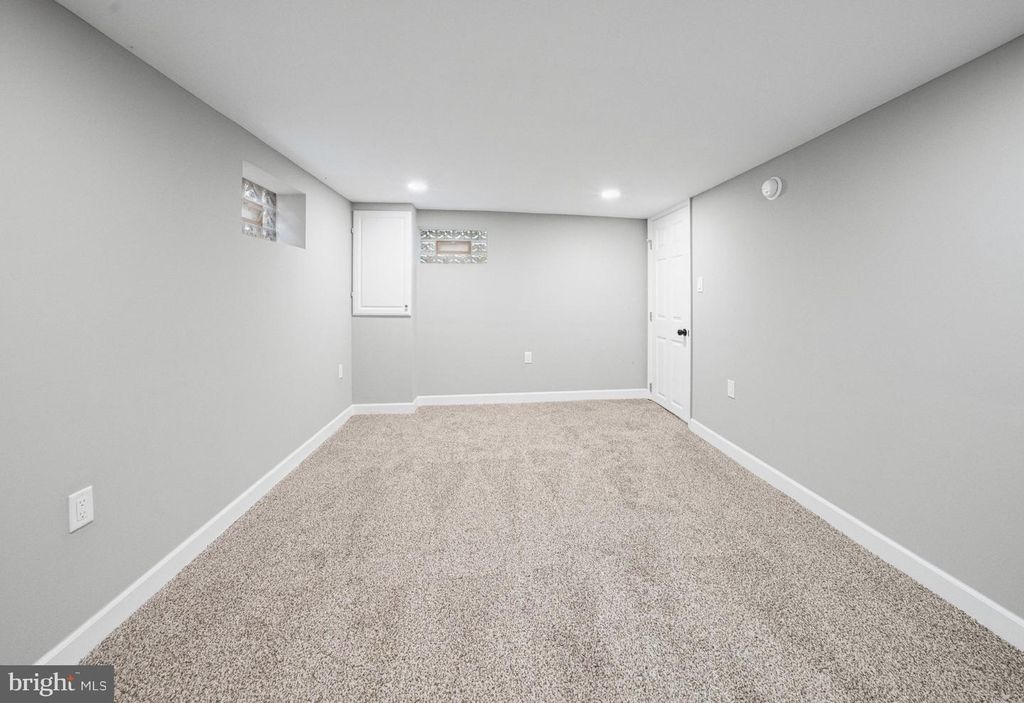 Image 26 of property listing at 9619 HARDING AVE, Baltimore, MD 21234