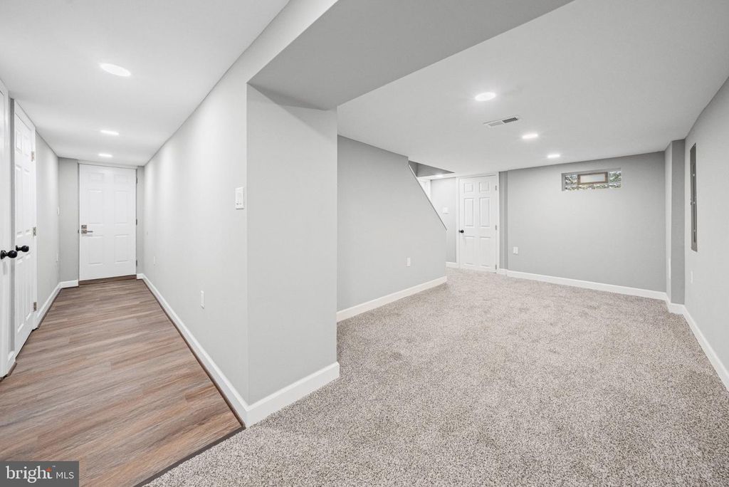 Image 30 of property listing at 9619 HARDING AVE, Baltimore, MD 21234
