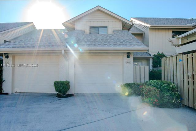 17081 Waterbend Drive 227, Jupiter, FL 33477