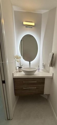 1392 Canary Island Dr 0, Weston, FL 33327