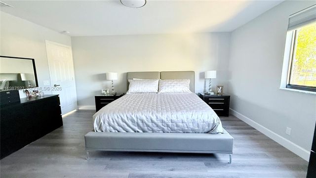 1392 Canary Island Dr 0, Weston, FL 33327