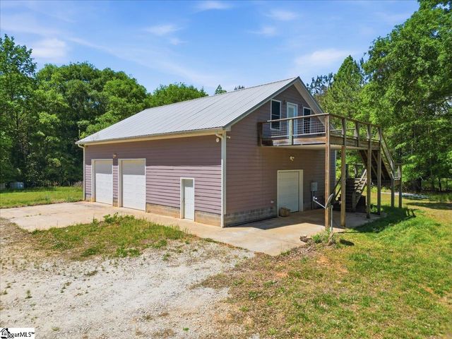 724 Red Hill Road, Pickens, SC 29671