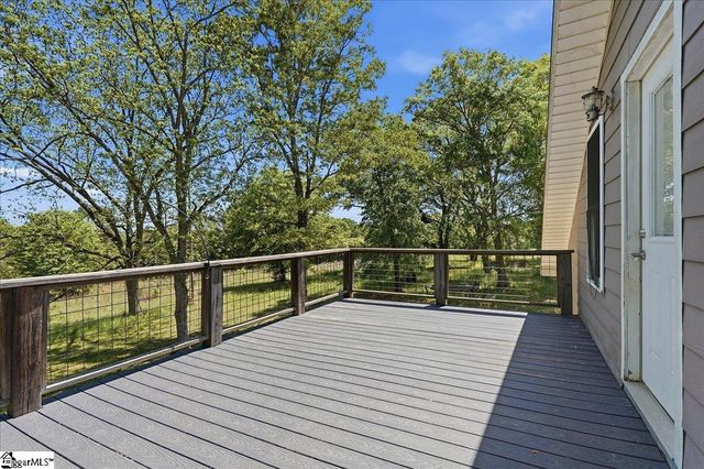 724 Red Hill Road, Pickens, SC 29671
