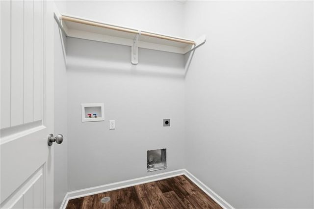 26130 W 141st Court, Olathe, KS 66061