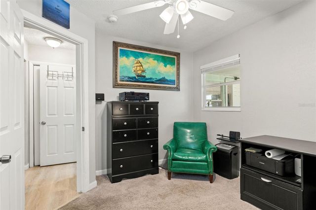 1215 E LAMBRIGHT STREET, Tampa, FL 33604