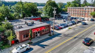 194 River St, Haverhill, MA 01832