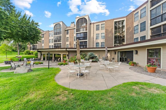 8549 Irwin Road 126, Bloomington, MN 55437