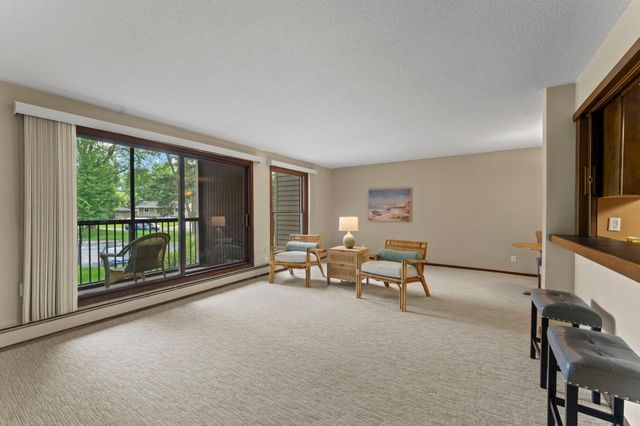 8549 Irwin Road 126, Bloomington, MN 55437
