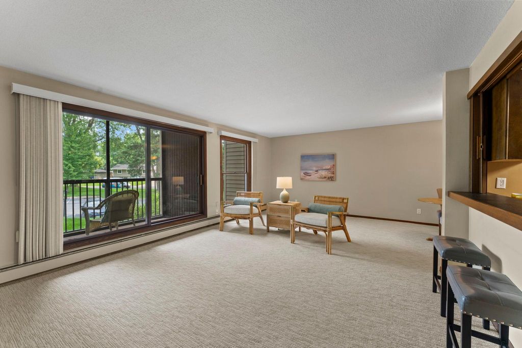 8549 Irwin Road 126, Bloomington, MN 55437 — photo 3