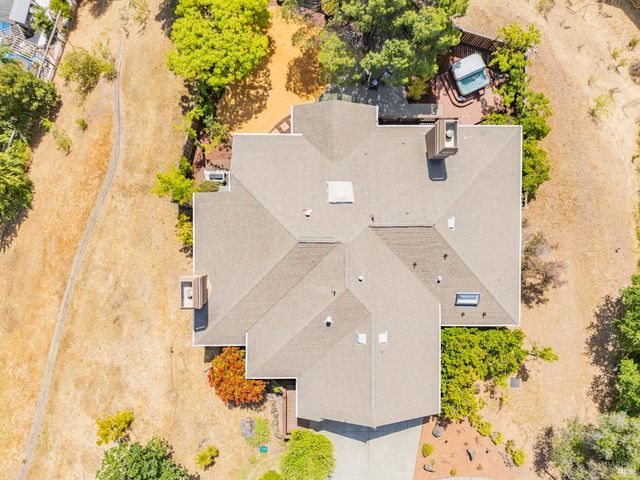 359 Orchid Dr, San Rafael, CA 94903