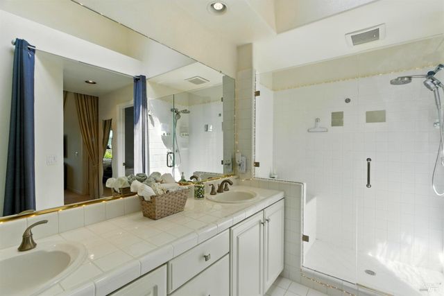 359 Orchid Dr, San Rafael, CA 94903