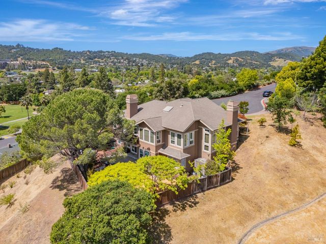 359 Orchid Dr, San Rafael, CA 94903