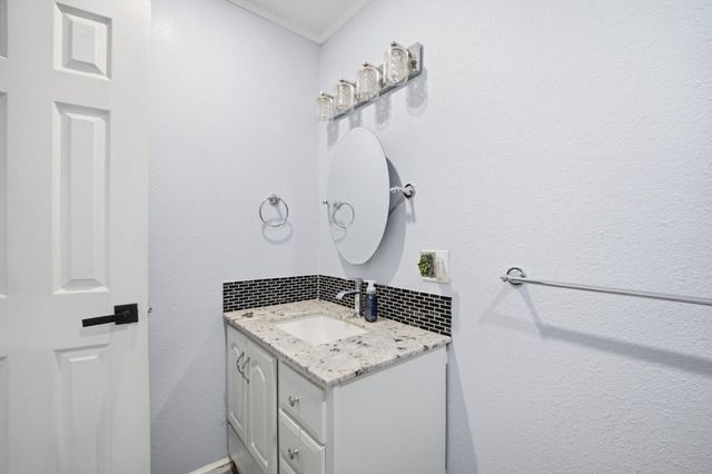 316 Don Carlos Ave, Stockton, CA 95210