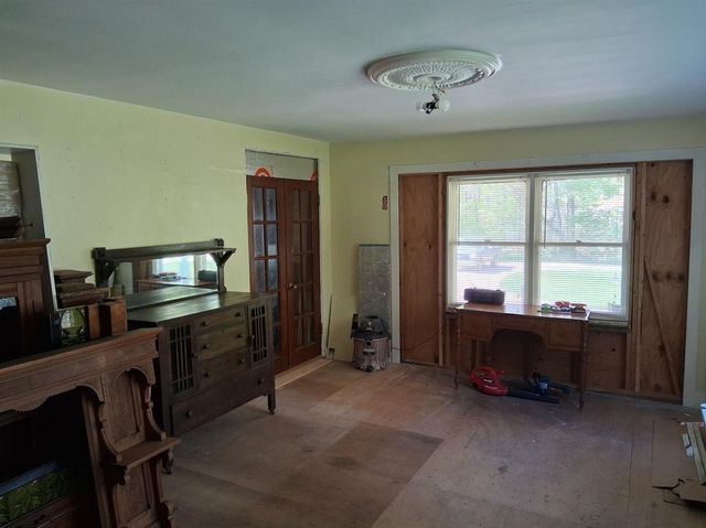 3154 W Defay Road, Stevensville, MI 49127