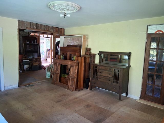 3154 W Defay Road, Stevensville, MI 49127