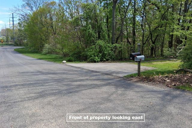 3154 W Defay Road, Stevensville, MI 49127
