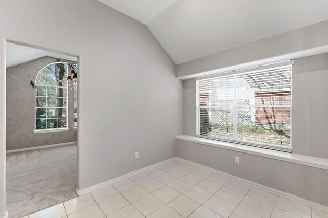 6 Orchard Dale Circle, The Woodlands, TX 77382