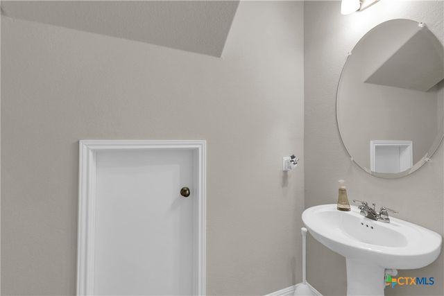 1416 Bichon Bend, Austin, TX 78748
