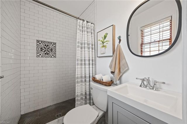 620 Norcova DR, Chesapeake, VA 23320