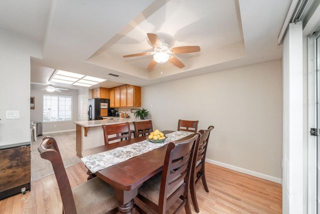 4112 Alex Ln, Carmichael, CA 95608