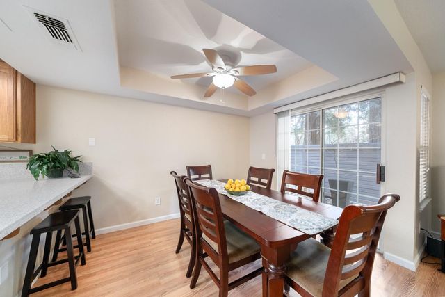 4112 Alex Ln, Carmichael, CA 95608