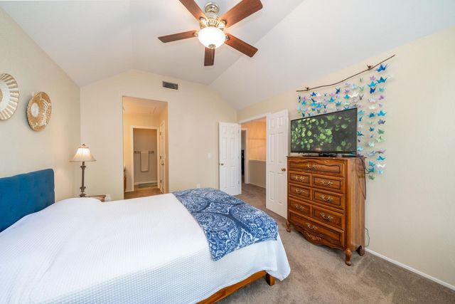 4112 Alex Ln, Carmichael, CA 95608