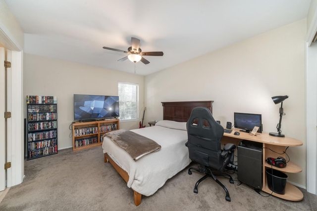 4112 Alex Ln, Carmichael, CA 95608